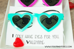 valentines for kids classrooms. Just add sunglasses www.freetimefrolics.com