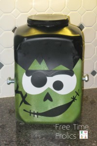 upcycle halloween containers www.freetimefrolics.com