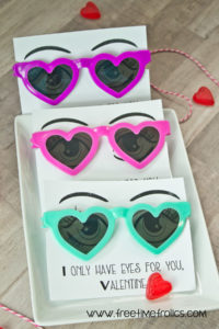 heart sunglasses printable valentine www.freetimefrolics.com